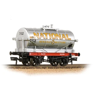 Vagón cisterna Bachmann 37-659C 14T National Mobil plateado calibre OO - Imagen 1 de 1