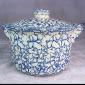 Robinson Ransbottom UVP Roseville blau Schwamm 2 Quart Kasserolle mit Deckel - Bild 1 von 3