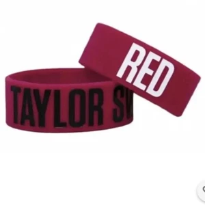 TAYLOR SWIFT Official RED TOUR White Red Rubber Wrist Band Bracelet BRAND NEW - Picture 1 of 5