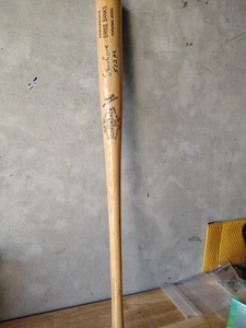 ERNIE BANKS SIGNED ADIRONDECK BAT INSCRIBED "512 HR" CUBS LTD - Picture 1 of 9