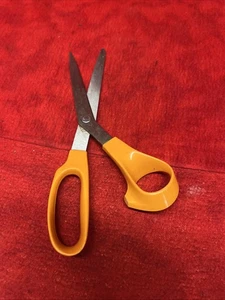 FISKARS STAINLES 8" SCISSORS SEWING (L) - Picture 1 of 4