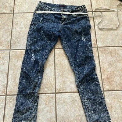 Women’s OSC Vintage Stone Washed Ripped Distressed Blue Jeans Size 14 VTG Y2K - Image 1 of 4