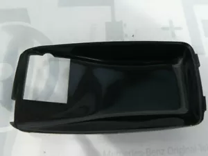 Genuine Mercedes Inlay Interior handle right W100 W108 W109 W110 W111 W114 W116 - Foto 1 di 1