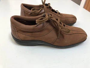 Easy Spirit Shoes Esutile Brown Suede Lace Up Sneaker Comfort Women’s Size 7.5 M - Picture 1 of 4