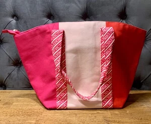Victoria Secret Beach Tote Barbie Pink Blush Melon Zip-Up Handles Barbiecore - Picture 1 of 8