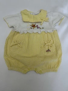 Rare Vintage Y2K Embroidered Winnie the Pooh & Tigger 2000 Baby 6-9 Month Romper - Picture 1 of 15