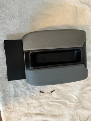 Reposabrazos gris consola central BMW E39 1997-2003 525i 528i 530i 540i M5 fabricante de equipos originales Foto 1 de 4