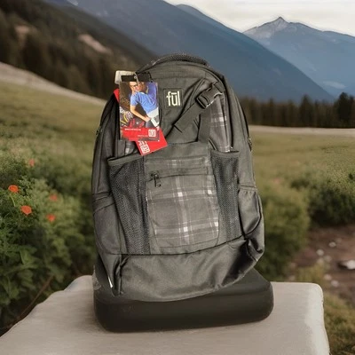 Mochila COMPLETA com Capa para Laptop em Xadrez Cinza Preto 19" X 12" X 6" 5238BP - Imagem 1 de 4