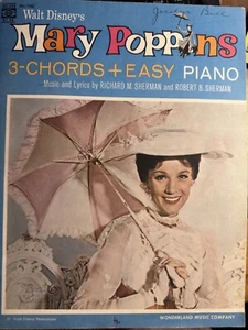F 1965 Disney Folio Mary Poppins 3 acordes + piano fácil - Imagen 1 de 1