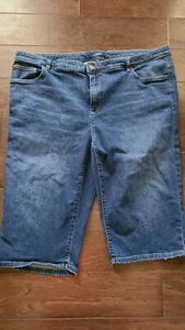 Chaps Denim Bermuda Blue Jean shorts Womens 24w, please see description, EUC. - Picture 1 of 9