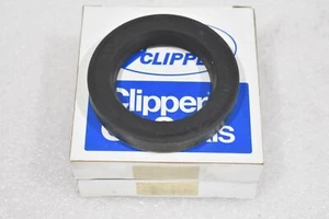 PARKER 4QTR05 4904 H1L5 CLIPPER OIL SEALS MADE IN USA ( LOT OF 2 ) - Picture 1 of 3