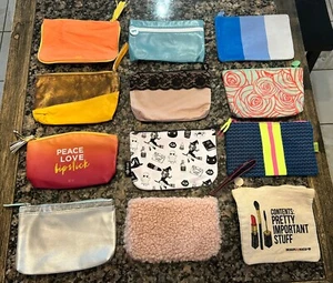 Ipsy Kosmetiktasche Set 12 Make-Up Blumen Spitze Halloween Kunstmode Oberteil Reißverschluss - Bild 1 von 5