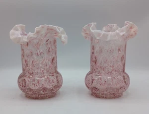 Par de jarrones de apio con huella digital rosa salpicaduras National Glass Co Northwood Works - Imagen 1 de 15