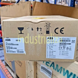 1PCS New In Box ACS320-03U-08A8-4 ABB Driver 480V 5HP 8A 3-phase - Bild 1 von 1