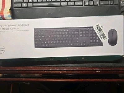 MULTIMEDIA MATE ULTRA THIN WIRELESS KEYBOARD AND MOUSE COMBO - Image 1 of 2