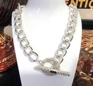 Kühne silberfarbene Halskette mit Strass/Kristallverzierung neu ohne Etikett + Geschenk - Bild 1 von 3