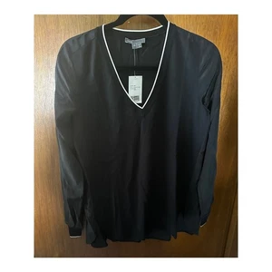 NWT VINCE LS BLACK WITH WHITE TRIM V NECK TOP; XS - Picture 1 of 4