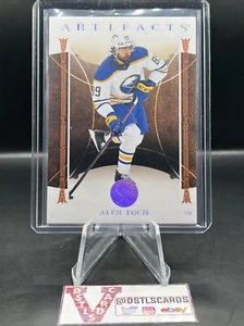 22/23 Artifacts - ALEX TUCH WOOD VARIANT #105 Buffalo Sabres - Picture 1 of 3