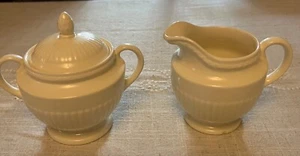 Wedgwood China - EDME - Creamer and Sugar Bowl with Lid - Picture 1 of 3