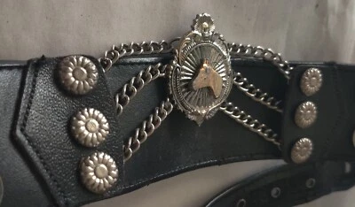 Cinturón Vaquero Gaucho Vintage ARGENTINA Cuero Negro con Monedas de Plata 30" Foto 1 de 4