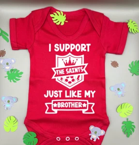 Southampton FC personalisierter Baby Fußball Weste Strampler Body KOSTENLOSER VERSAND - Bild 1 von 14