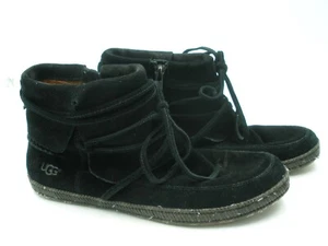 Women’s UGG REID 1019129 BLACK Suede Leather BOOTS BOOTIES Size 7.5 Shoes  - Picture 1 of 7