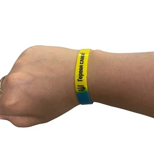 PULSERA SOPORTE SILICONA PULSERA PATRIÓTICA 'GLORIA A LOS HÉROES' - Imagen 1 de 2