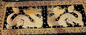 Antiguo tapiz siamés/birmano doble dragón con cuentas lentejuelas decoración de pared 40"x18" - Imagen 1 de 24