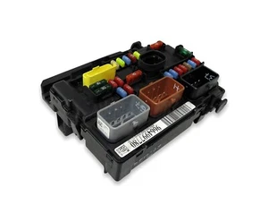 Citroen Peugeot (09-16) BSM-R07-00 Sicherung & Relais Box 9664997780 Valeo Hw: 8 - Picture 1 of 9