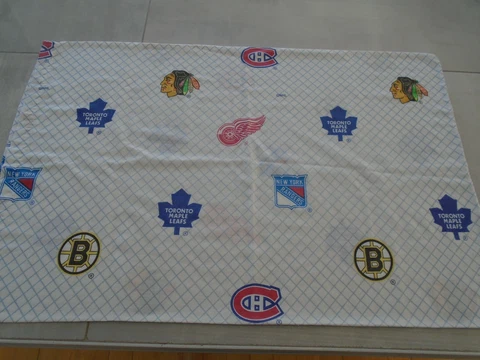 VINTAGE NHL HOCKEY BED LINEN PILLOWCASE ORIGINAL SIX Cover