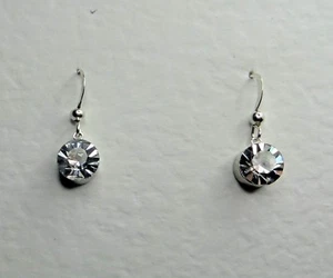 PENDIENTES SOLITARIOS DE CRISTAL TRANSPARENTE FACETADO SOPORTES DE PLACA DE PLATA Y GANCHO - Imagen 1 de 4