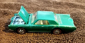 Mattel Hot Wheels Redline 1968 Custom Continental Mark 111 Green White Interior - Picture 1 of 6