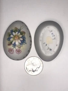 VINTAGE PAINTED EGG SHAPED PORCELAIN TRINKET BOX, FLORAL KEEPSAKE - Picture 1 of 6
