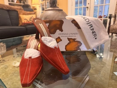 Vintage Donald J Pliner Red Suede Mules  Foto 1 de 4