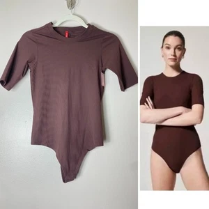 SPANX BODYSUIT S RIBBED CREWNECK SUIT YOURSELF SHORT SLEEVE SMOOTHER RAISIN - Picture 1 of 12