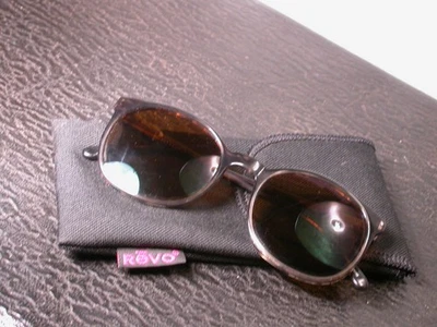 Gafas de sol clásicas deportivas vintage Revo gris humo tortuga tonos Foto 1 de 4