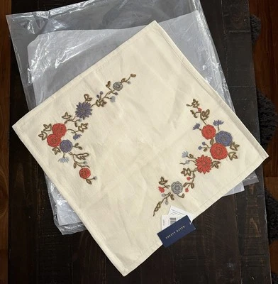 RALPH LAUREN HOME Macall Floral Embroidery Linen One Pillow Cover 18x18 NWT $255 - Image 1 of 4