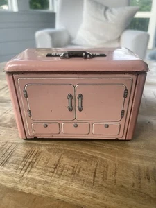 Vintage 1950’s Cragstan Pink Kitchenette Rotating Tin Toy 4 Units in 1 Kitchen - Picture 1 of 11