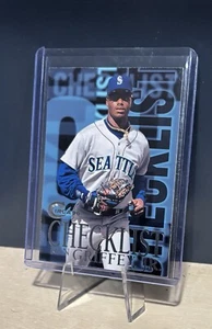 1996 Skybox Circa - #198 Ken Griffey Jr - Picture 1 of 3