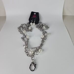 Paparazzi Jewelry Necklace And Earring Set #9