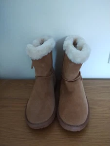 Hush Puppies Brown Suede Fur Lined Ankle Boots Size 6 new - Picture 1 of 4