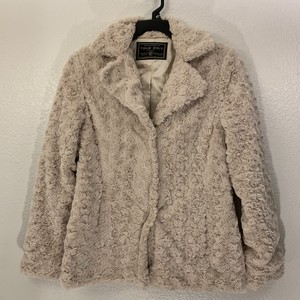 true grit fuzzy jacket