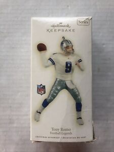 Tony Romo Dallas Cowboys Hallmark Keepsake Christmas Ornament 2009 Football NFL