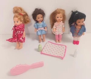 Mattel 1994 Barbies little Sister Kelly, Chelsea Bundle x4 Dolls & Accessories - Picture 1 of 7