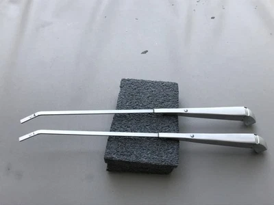 Brazos limpiaparabrisas Ford Pinto 1976 Foto 1 de 4