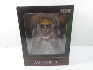 Mezco Toyz 2020--Figura Annabelle Comes Home (nuevo) - Imagen 1 de 7