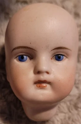GORGEOUS 2 INCH ANTIQUE BELTON DOLLS HEAD MOLD 204 - Изображение 1 из 4