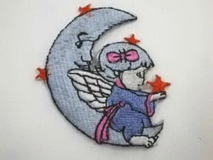 Cherub Angel con parche de hierro lunar azul 2,75 pulgadas - Imagen 1 de 1