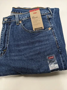 Levi's 505 Regular Fit Straight Leg Men's SIZE 33 X 32 Jeans - Picture 1 of 5