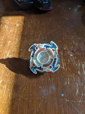 Dragoon Beyblade Foto 1 de 4